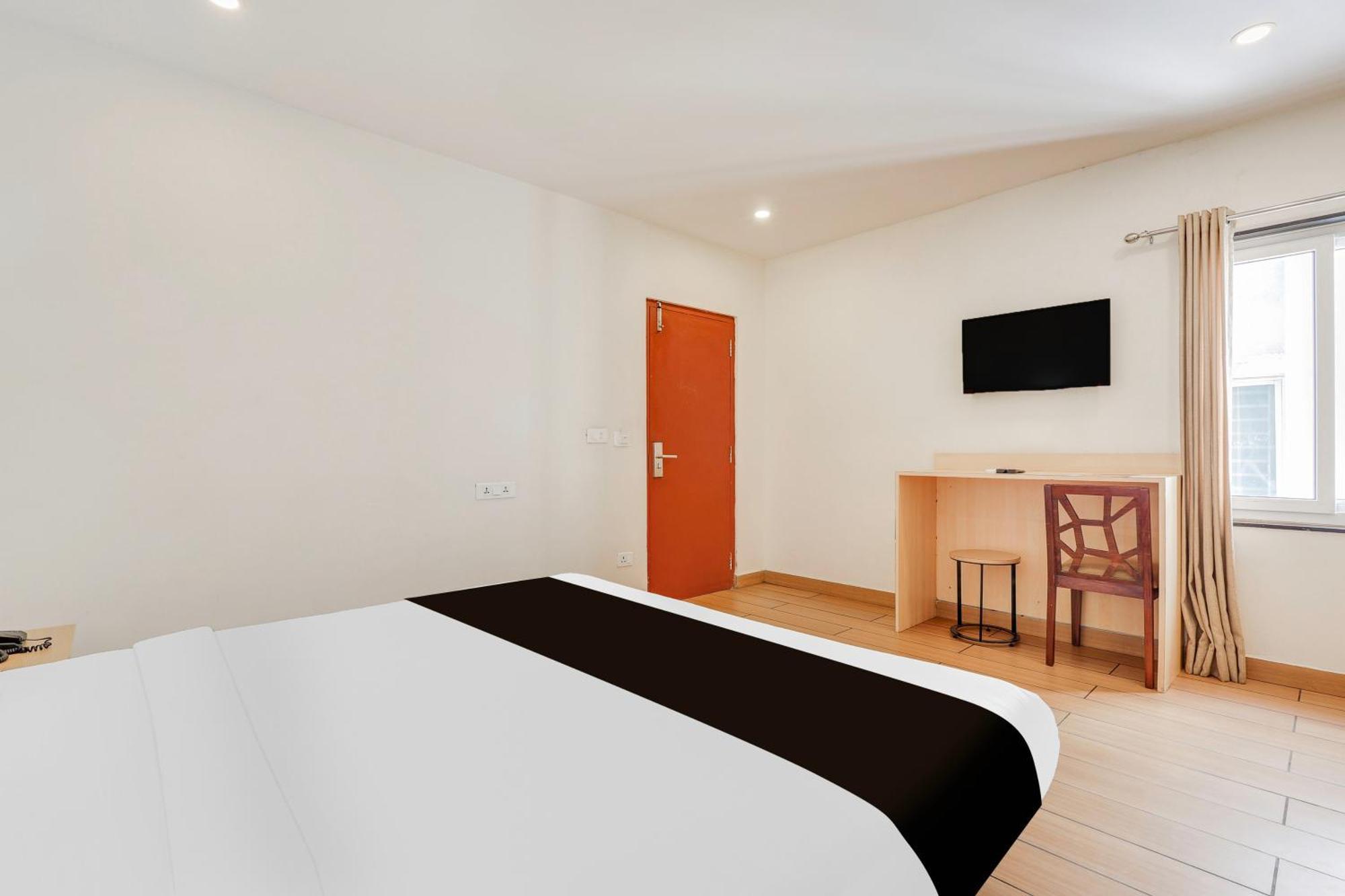 Super Townhouse Visakhapatnam Hotel Eksteriør billede
