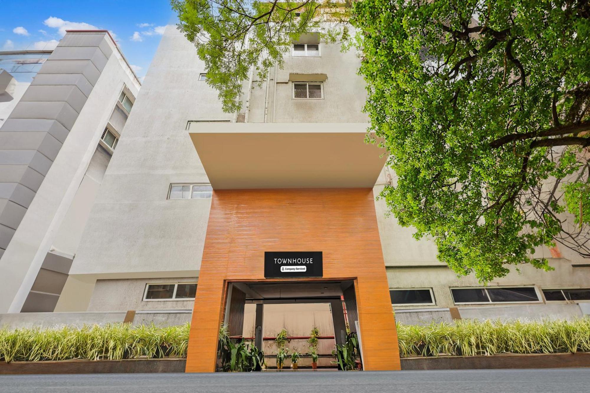Super Townhouse Visakhapatnam Hotel Eksteriør billede